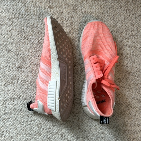 Adidas NMD R1 - Picture 2 of 8